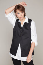 Load image into Gallery viewer, Carre Noir sleeveless button-front vest
